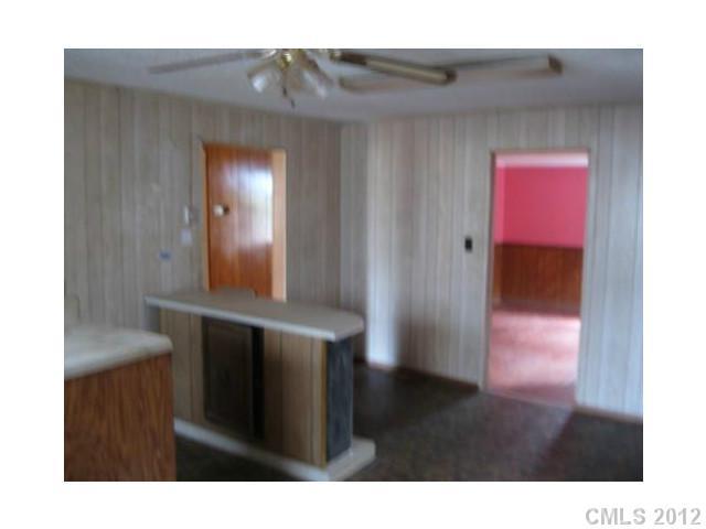 2942 Gates Road Lincolnton, NC 28092 - Photo 4 of 10 Gallery Image 4