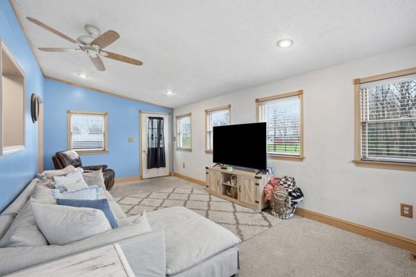 733 Mercer Road Beaver Falls, PA 15010 - Photo 21 of 44