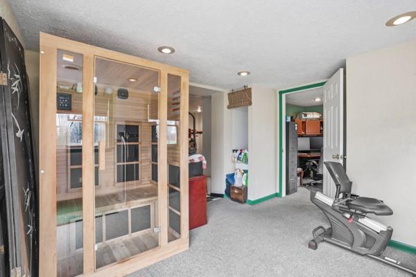 733 Mercer Road Beaver Falls, PA 15010 - Photo 27 of 44