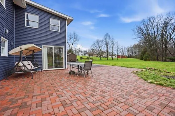 $379,900 | 733 Mercer Road, Beaver Falls, PA 15010