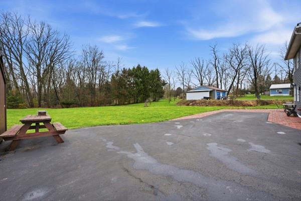 733 Mercer Road Beaver Falls, PA 15010 - Photo 41 of 44