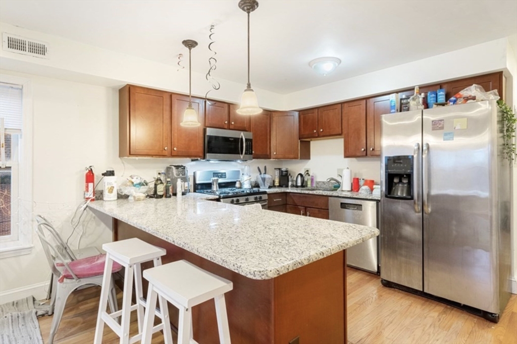 85 Fort Avenue, Unit 2 Boston, MA 02119 - Photo 3 of 18