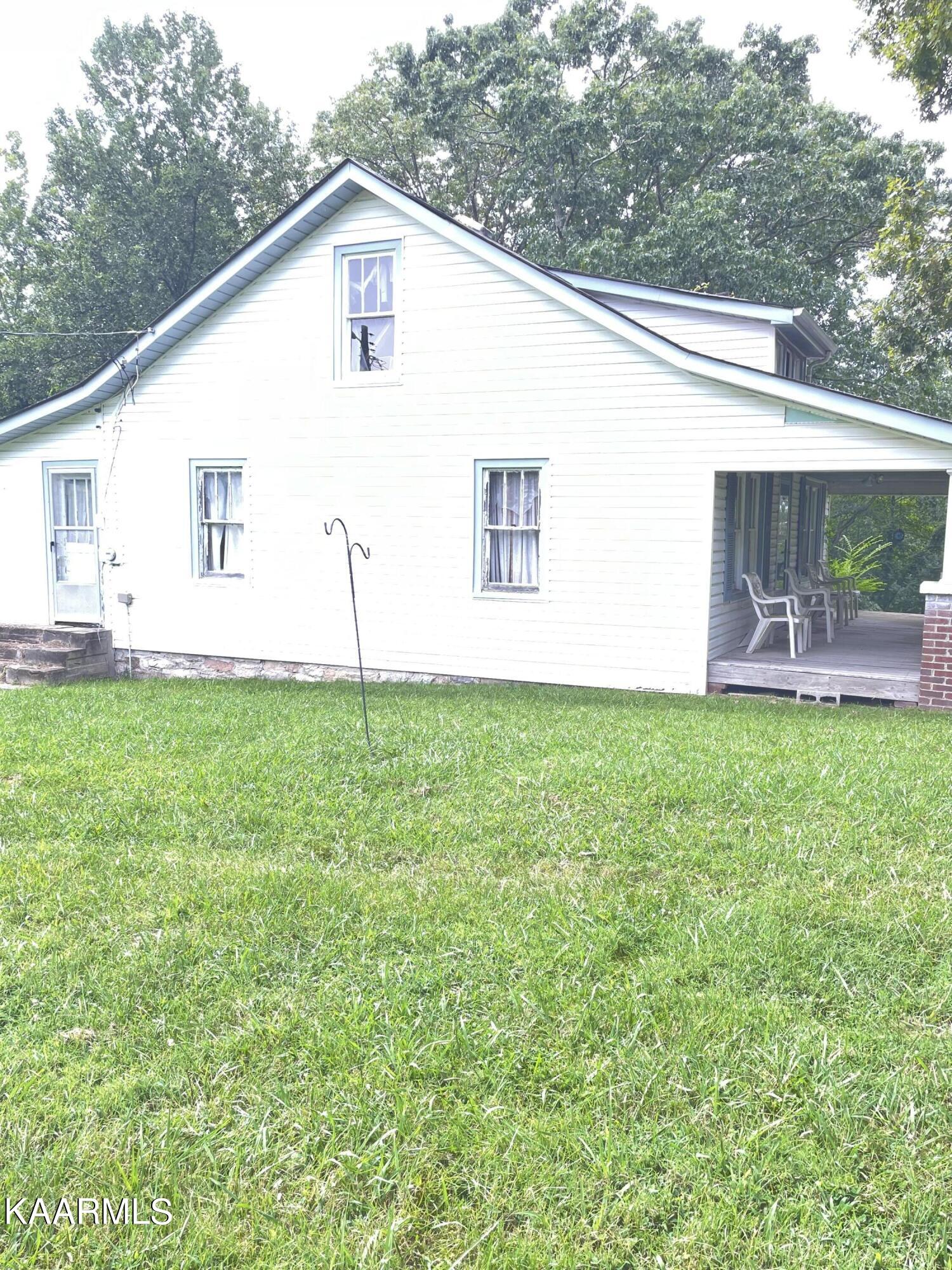 275 Sequoyah Road Andersonville, TN 37705 - Photo 2 of 6 95A00EC0-2689-4247-BC56-4FB729FA2E65