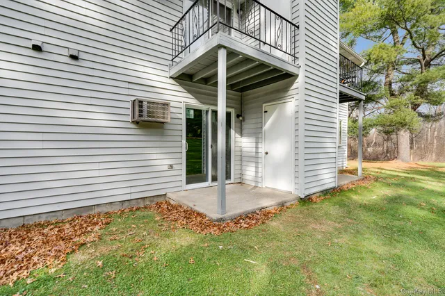 a house view with a outdoor space