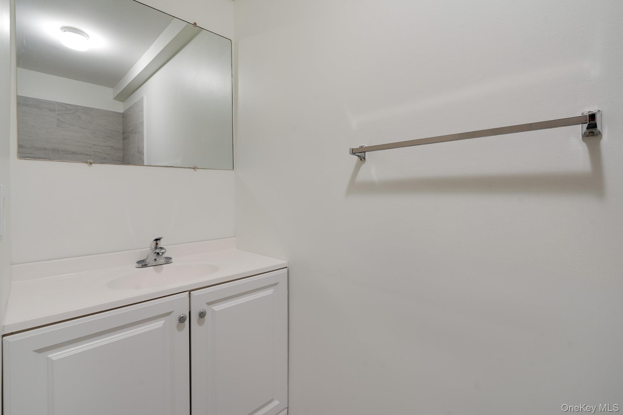 1 Locust Court, Unit C Fishkill, NY 12524 - Photo 10 of 21