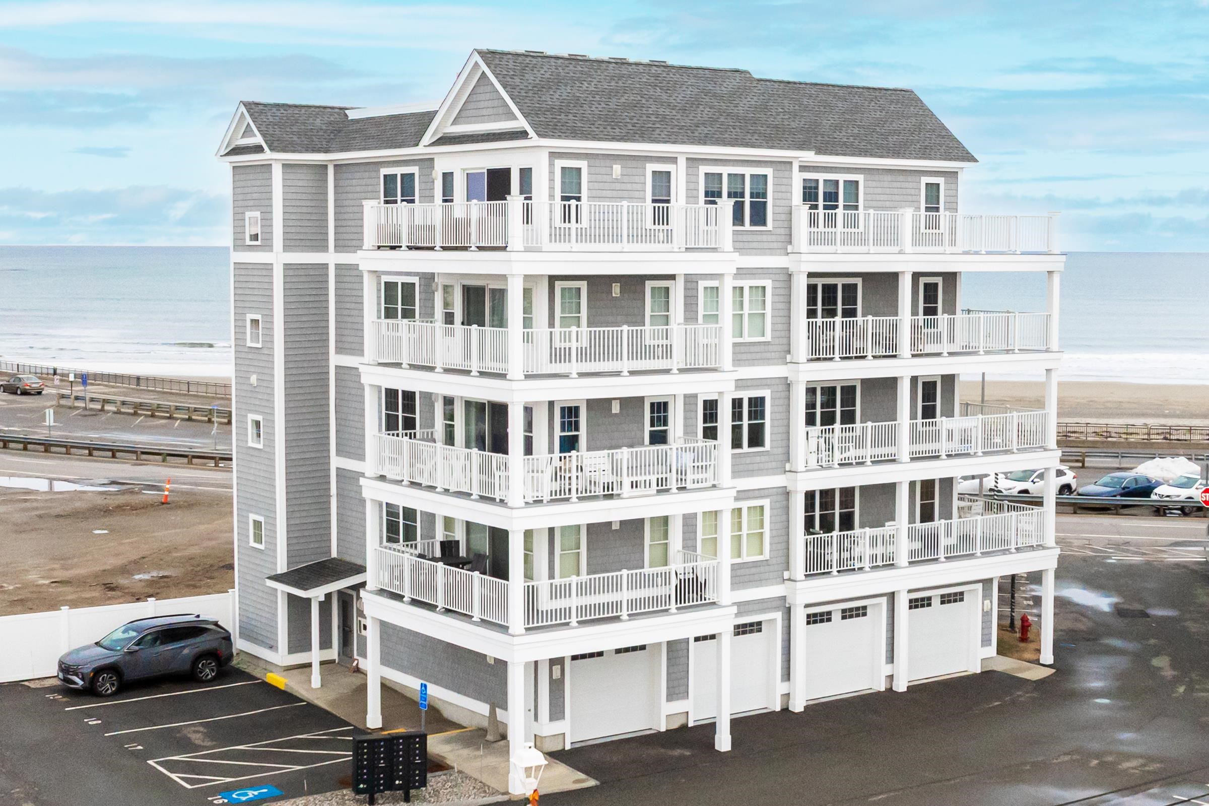 377 Ocean Boulevard, Unit 16 Hampton, NH 03842 - Photo 5 of 30