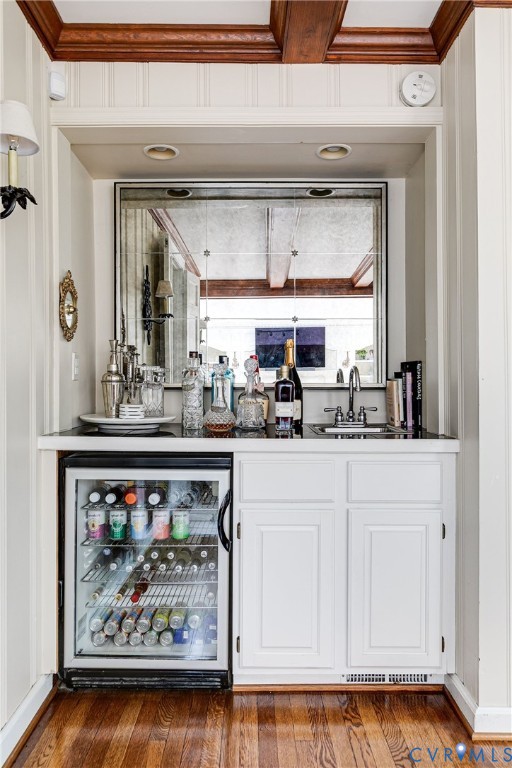 7706 Stuart Hall Road Henrico, VA 23229 - Photo 11 of 50 Wet bar with beverage fridge and sink