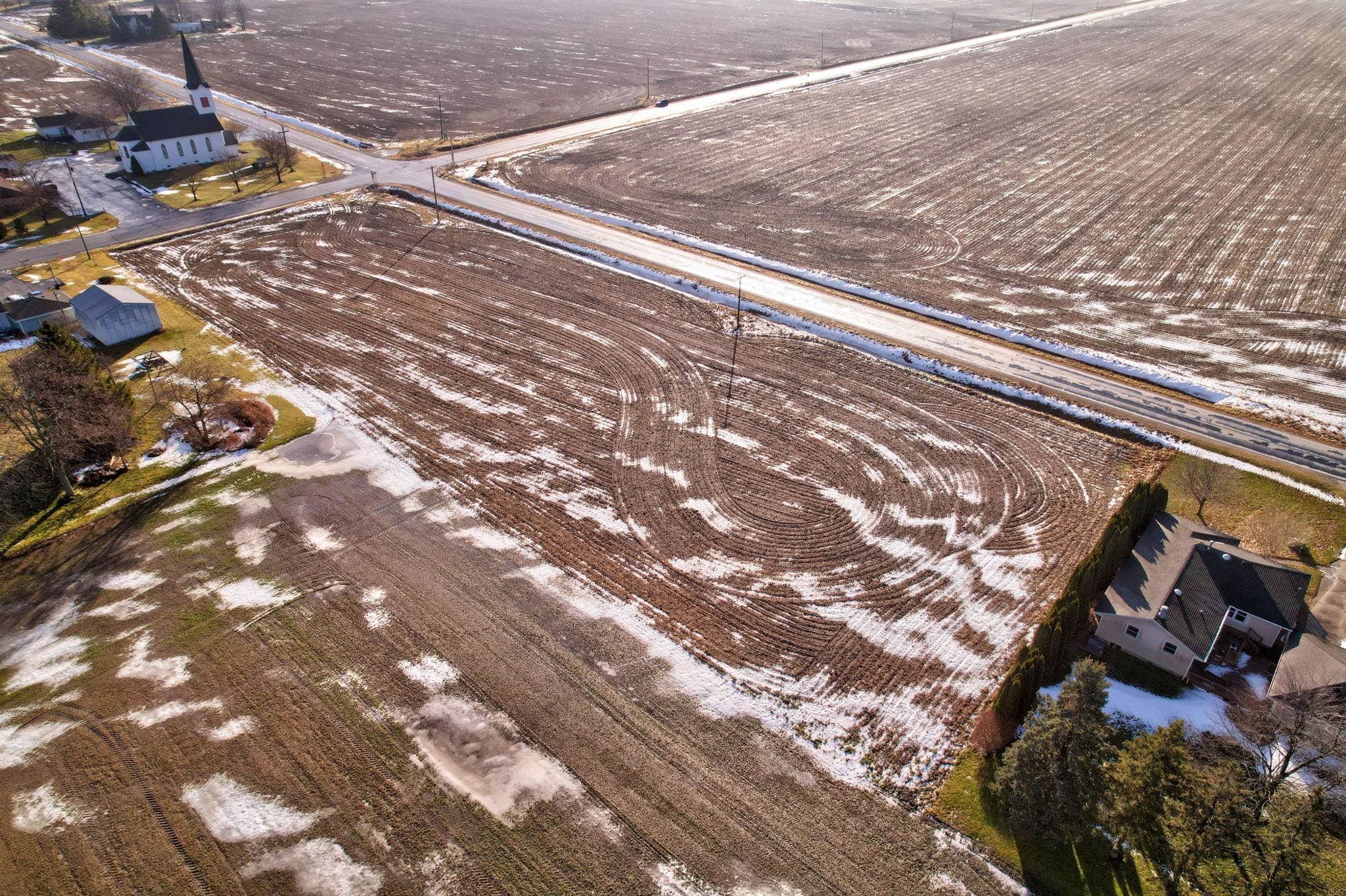 King Road Bridgeport, MI 48722 - Photo 5 of 12