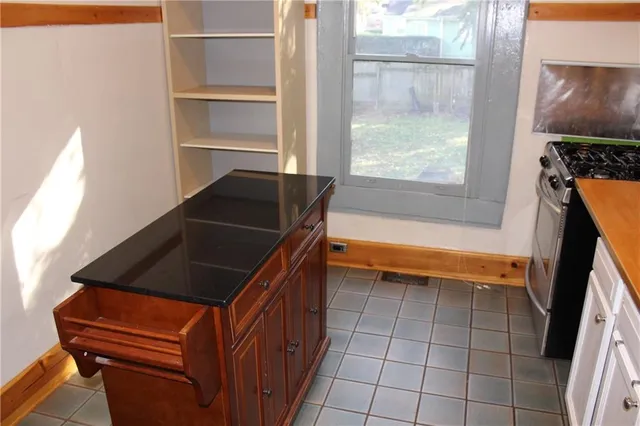 $2,095 | 1075 Manigault Street Southeast, Atlanta, GA 30316