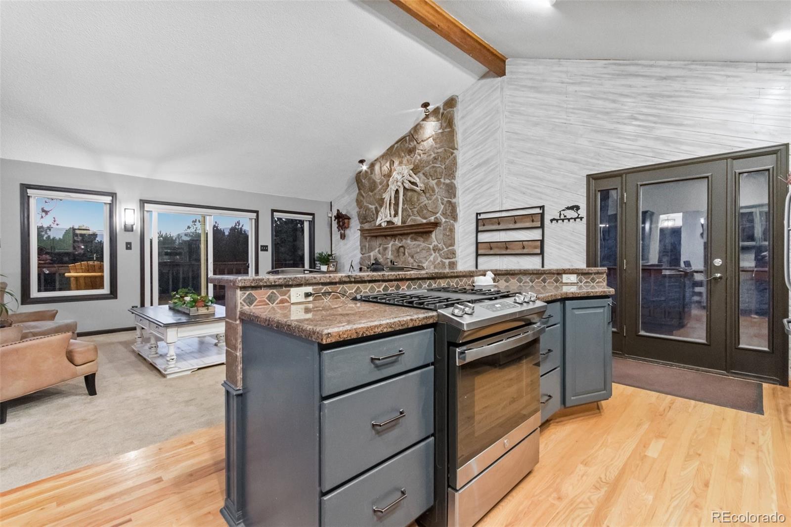 2186 Mt Evans Boulevard Pine, CO 80470 - Photo 14 of 41