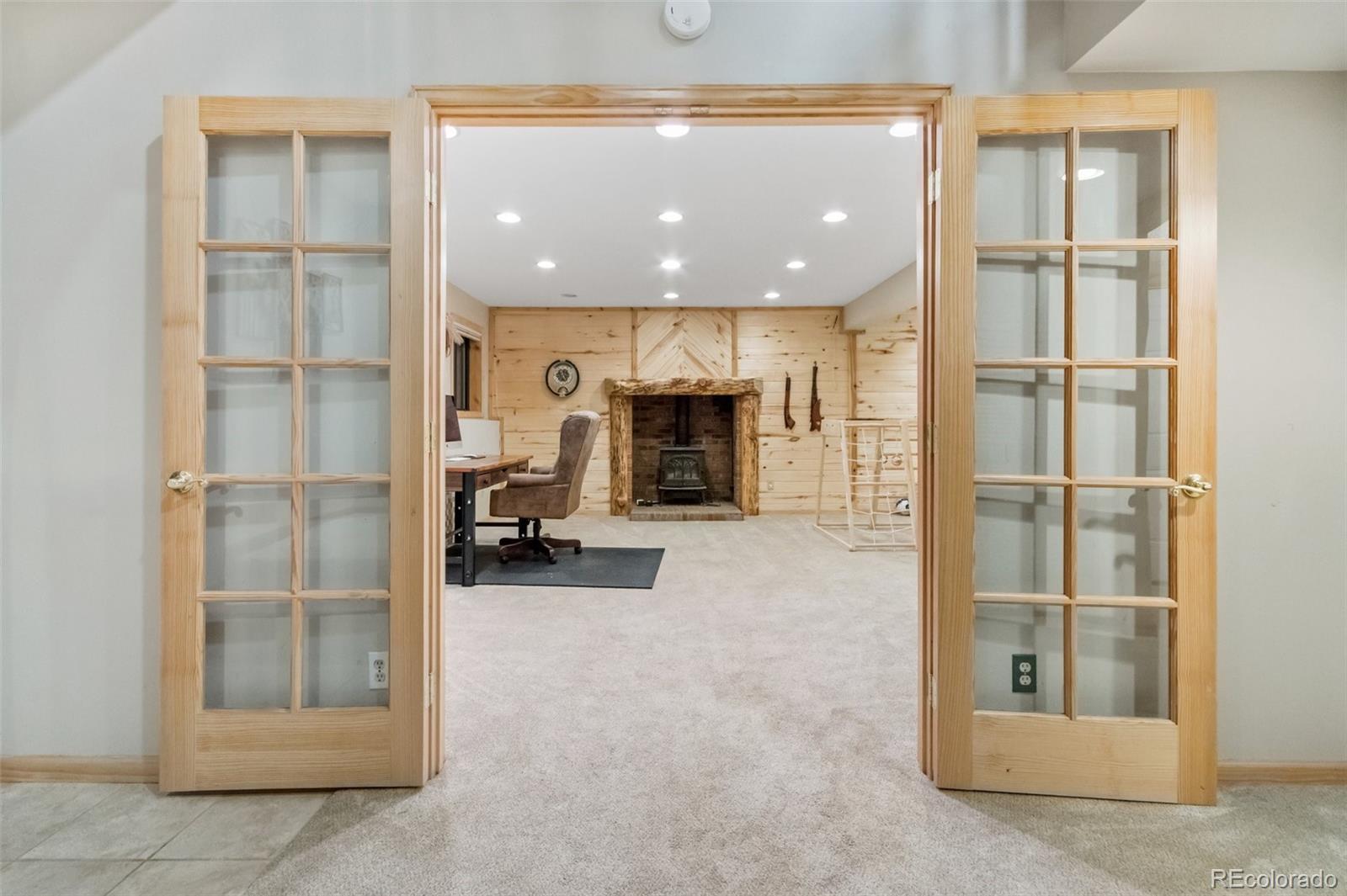 2186 Mt Evans Boulevard Pine, CO 80470 - Photo 33 of 41