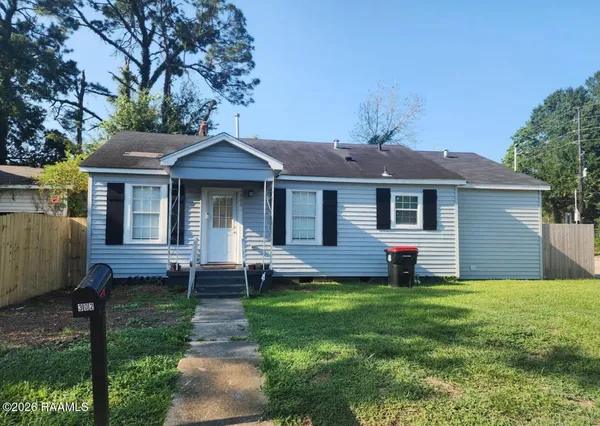 $1,100 | 302 Randolph Drive, Lafayette, LA 70501