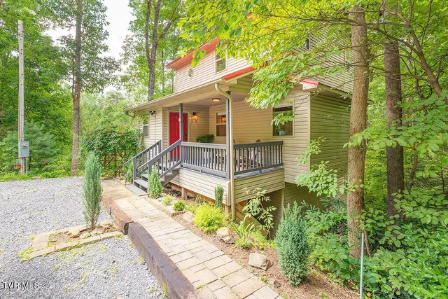 $365,000 | 115 Jenny Way, Cosby, TN 37722