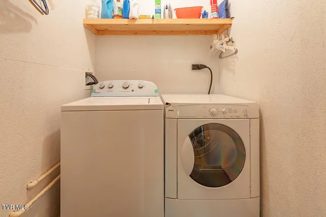 $365,000 | 115 Jenny Way, Cosby, TN 37722