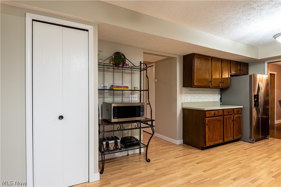 7045 Adkins Road Mentor, OH 44060 - Photo 9 of 35 Gallery Image 9
