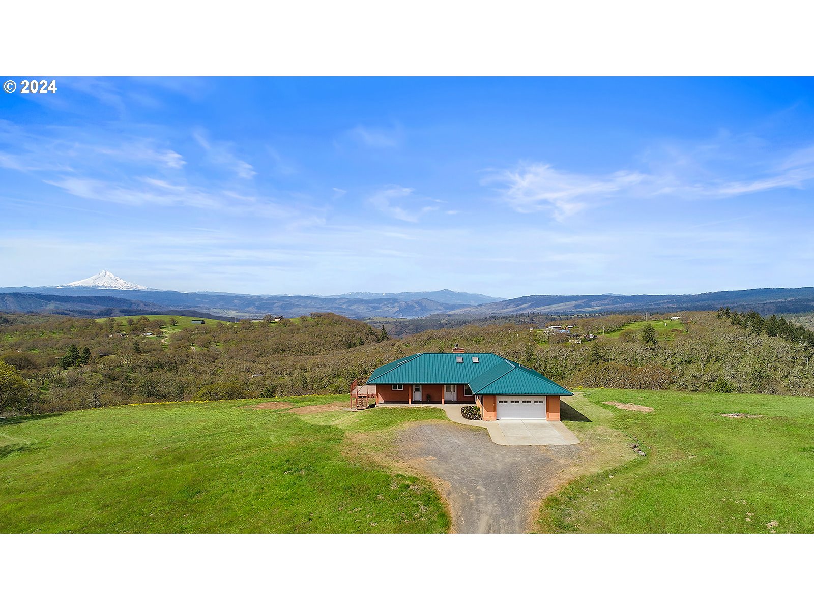 190 Oda Knight Road Lyle, WA 98635 - Photo 1 of 48 Gallery Image 1