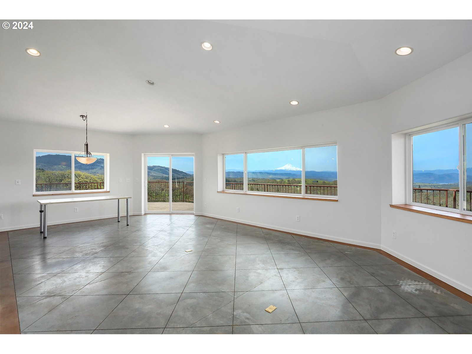 190 Oda Knight Road Lyle, WA 98635 - Photo 16 of 48 Gallery Image 16
