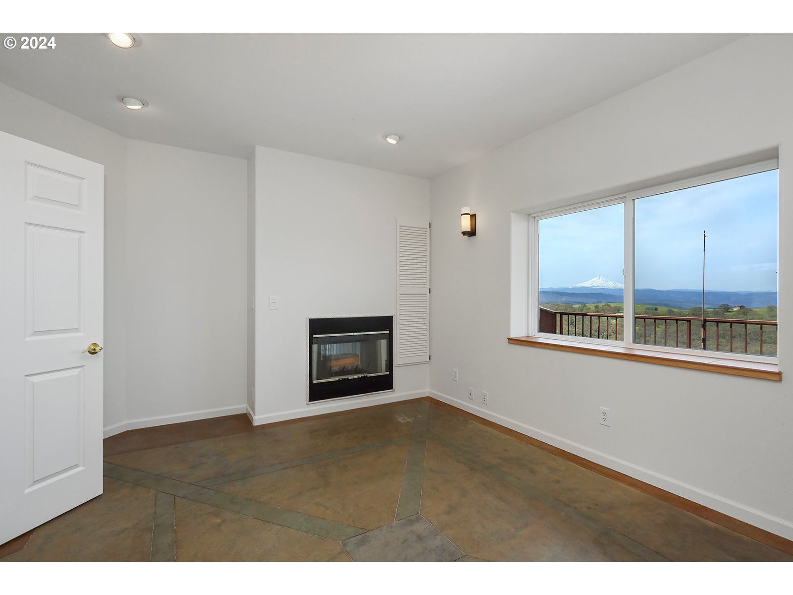 190 Oda Knight Road Lyle, WA 98635 - Photo 19 of 48 Gallery Image 19