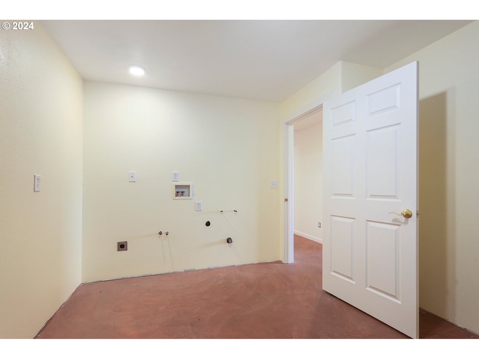 190 Oda Knight Road Lyle, WA 98635 - Photo 30 of 48 Gallery Image 30