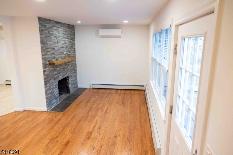 31 Lakeview Road Sparta, NJ 07871 - Photo 11 of 48