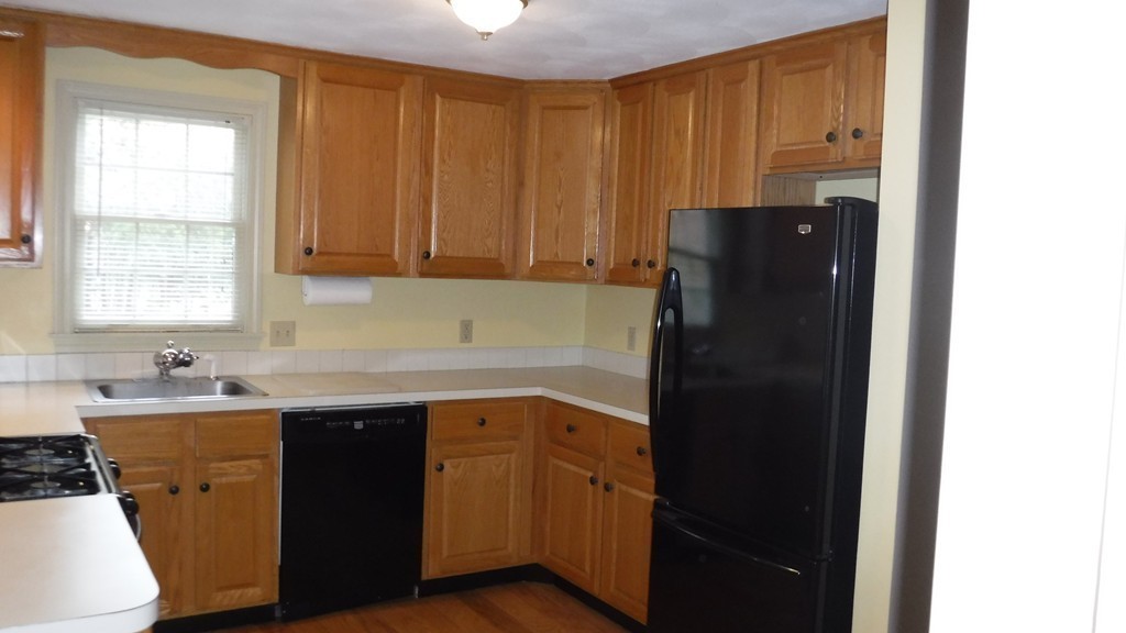 14 Averill Road, Unit B Middleton, MA 01949 - Photo 6 of 25 Gallery Image 6