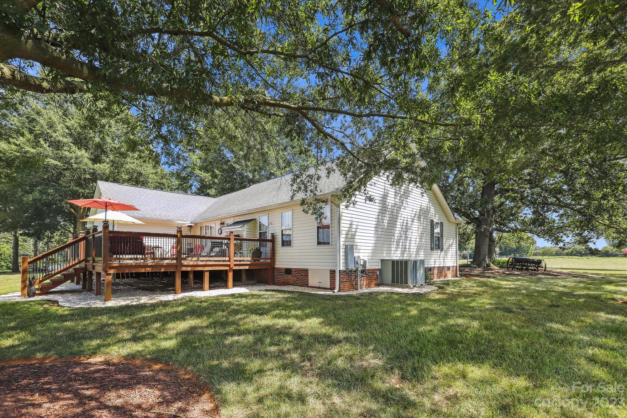 8110 Landsford Road Monroe, NC 28112 - Photo 2 of 36 Gallery Image 2