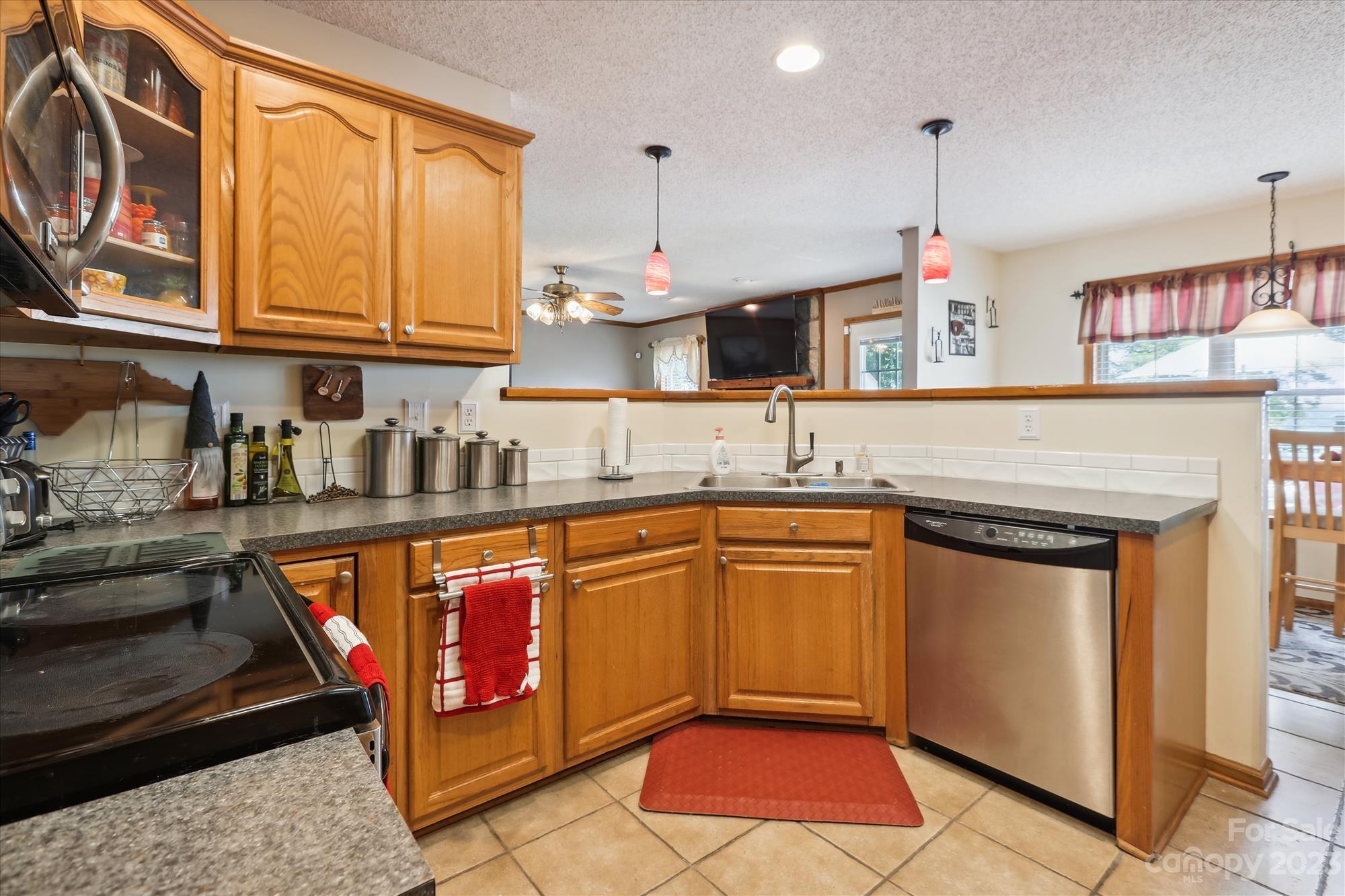 8110 Landsford Road Monroe, NC 28112 - Photo 8 of 36 Gallery Image 8