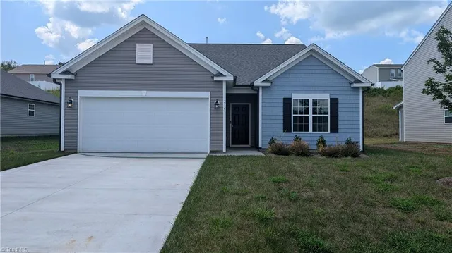 $339,990 | 215 Waylon Court, Lexington, NC 27295