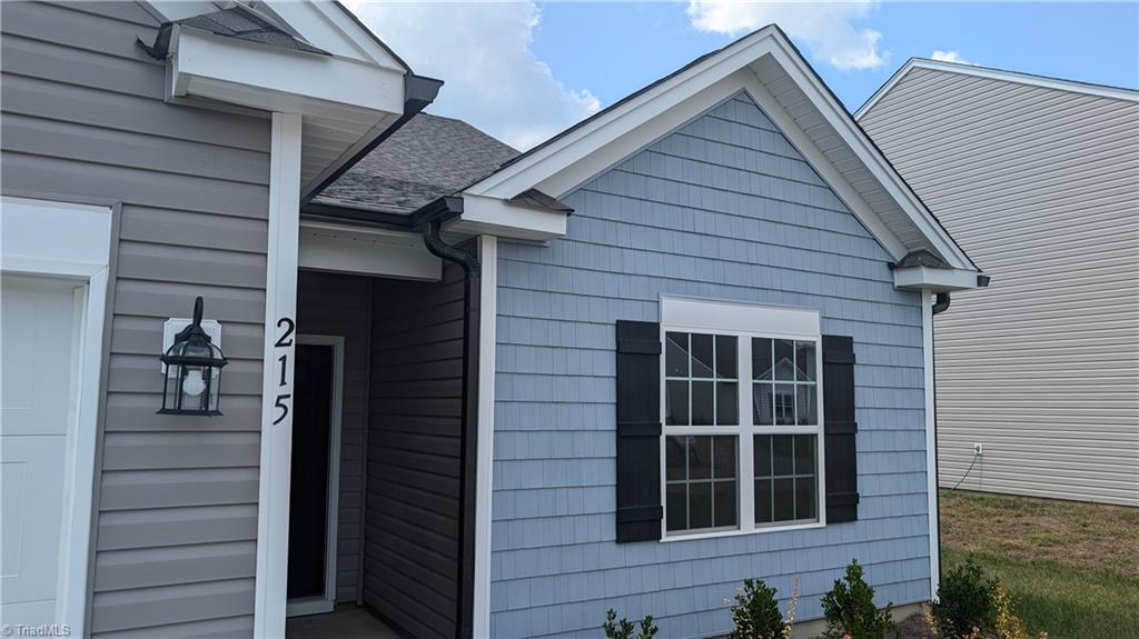 215 Waylon Court Lexington, NC 27295 - Photo 4 of 21