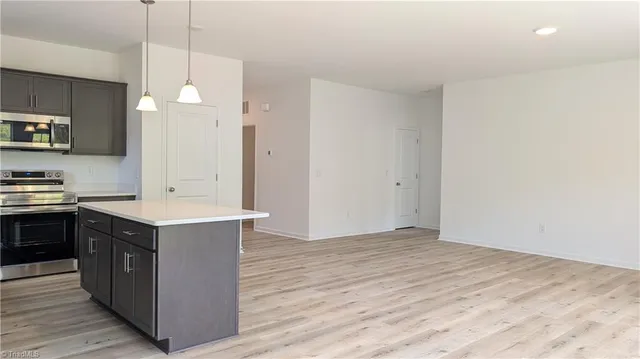 $339,990 | 215 Waylon Court, Lexington, NC 27295