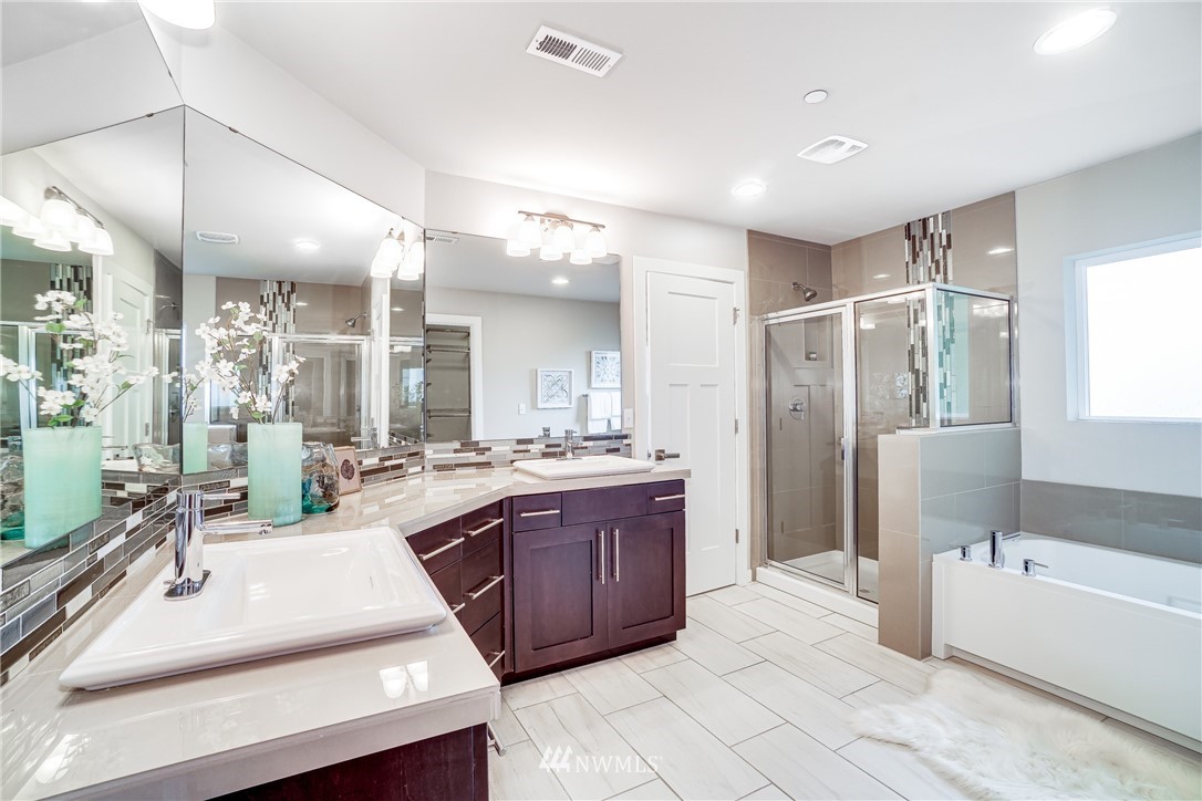 22518 42nd Drive Southeast Bothell, WA 98021 - Photo 18 of 36 Gallery Image 18
