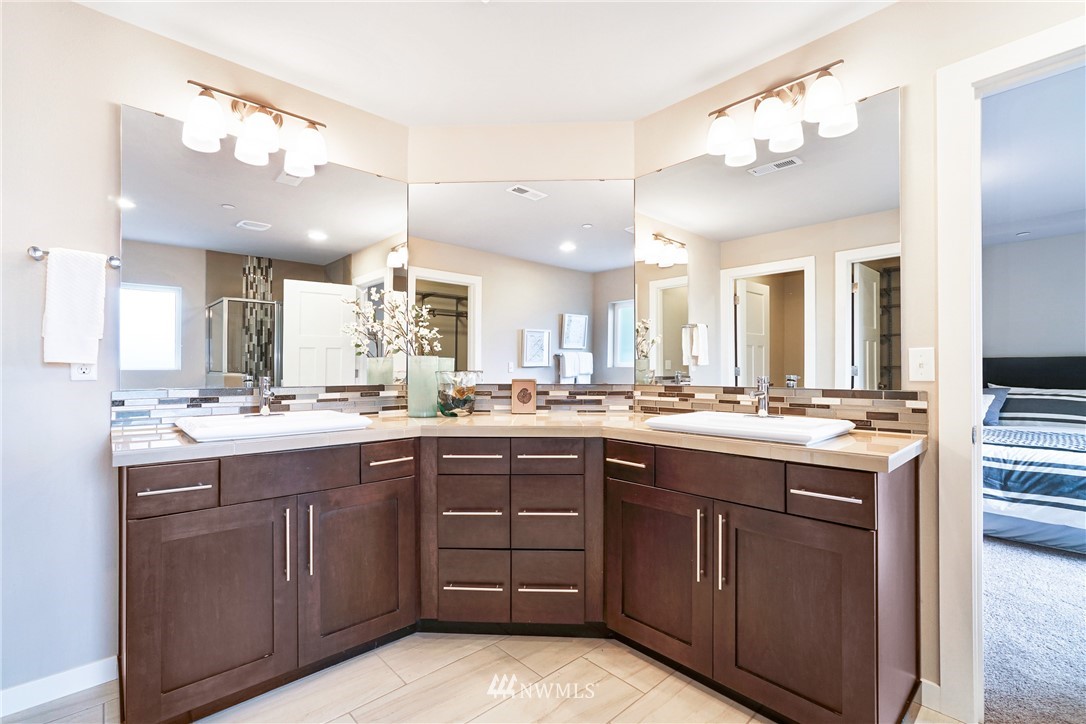 22518 42nd Drive Southeast Bothell, WA 98021 - Photo 19 of 36 Gallery Image 19