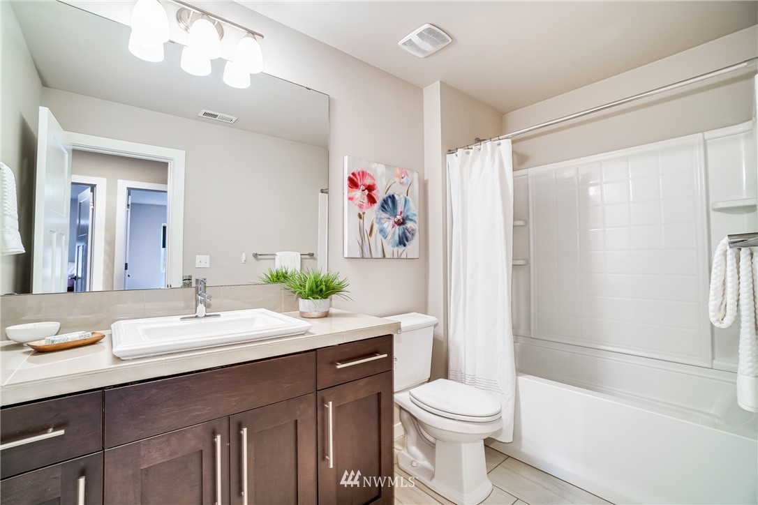 22518 42nd Drive Southeast Bothell, WA 98021 - Photo 24 of 36 Gallery Image 24