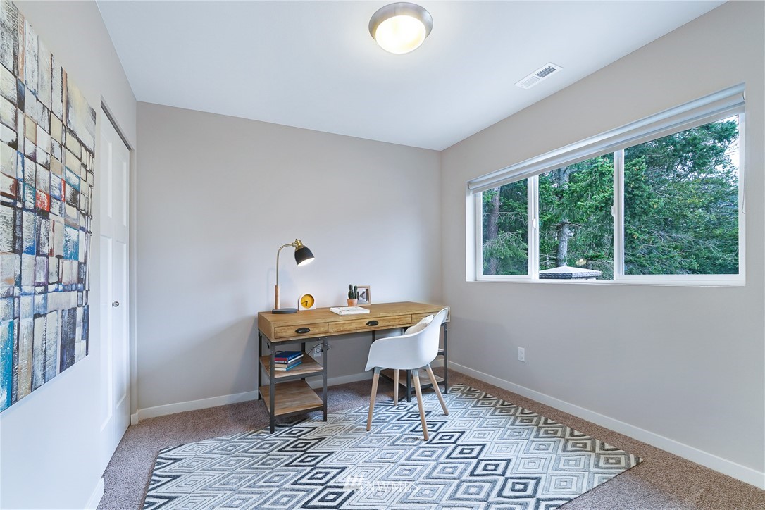 22518 42nd Drive Southeast Bothell, WA 98021 - Photo 25 of 36 Gallery Image 25