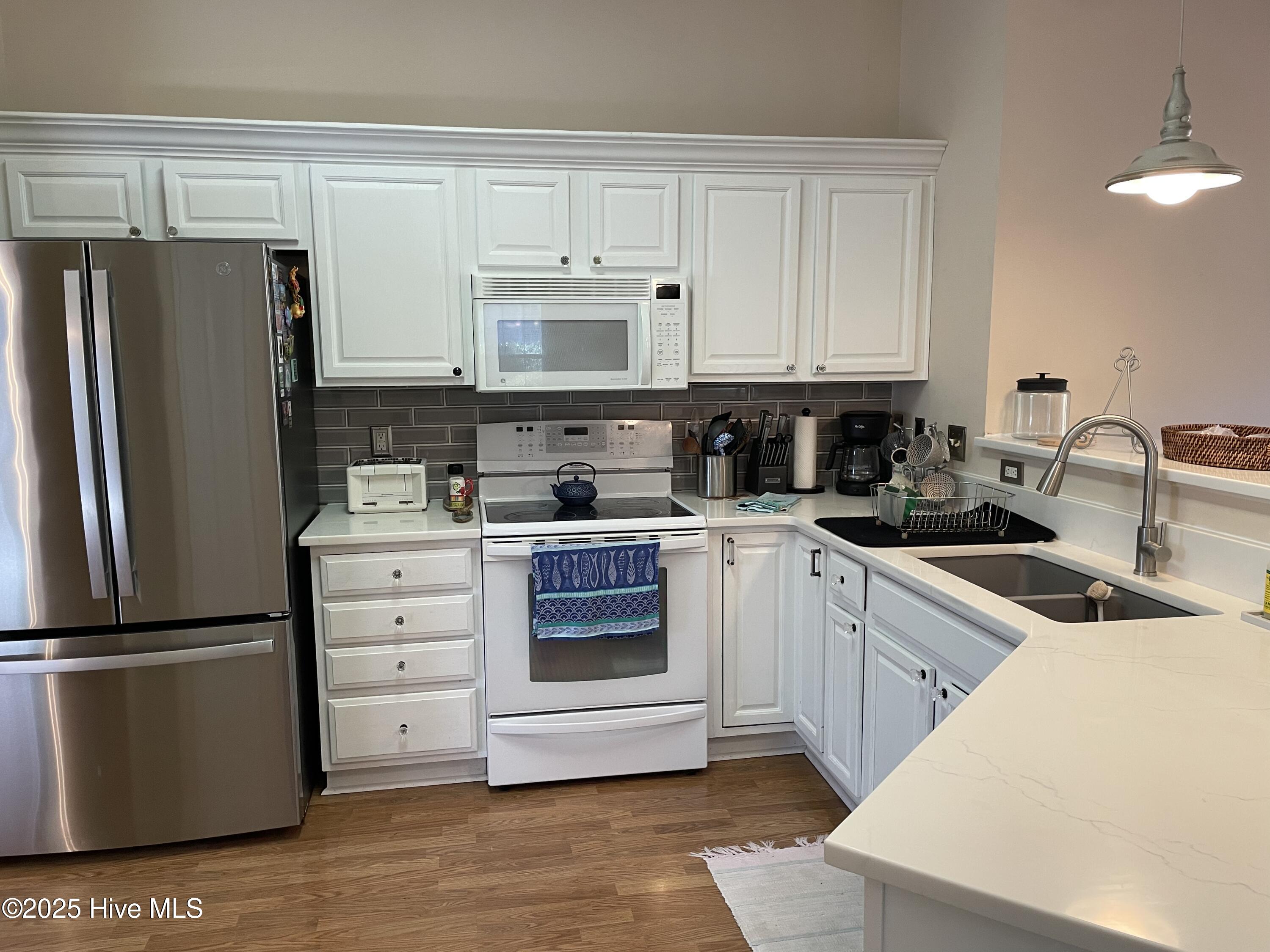 872 Sandpiper Bay Drive Southwest Sunset Beach, NC 28468 - Photo 12 of 34 s872.12