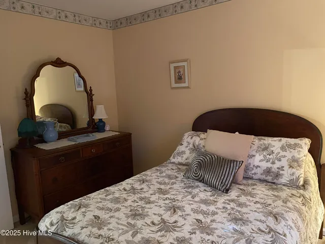 $2,500 | 872 Sandpiper Bay Drive Southwest, Sunset Beach, NC 28468