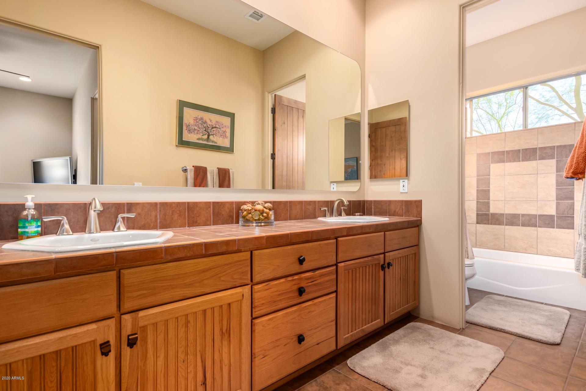 1804 West Summerside Road Phoenix, AZ 85041 - Photo 26 of 56 Summerside 26