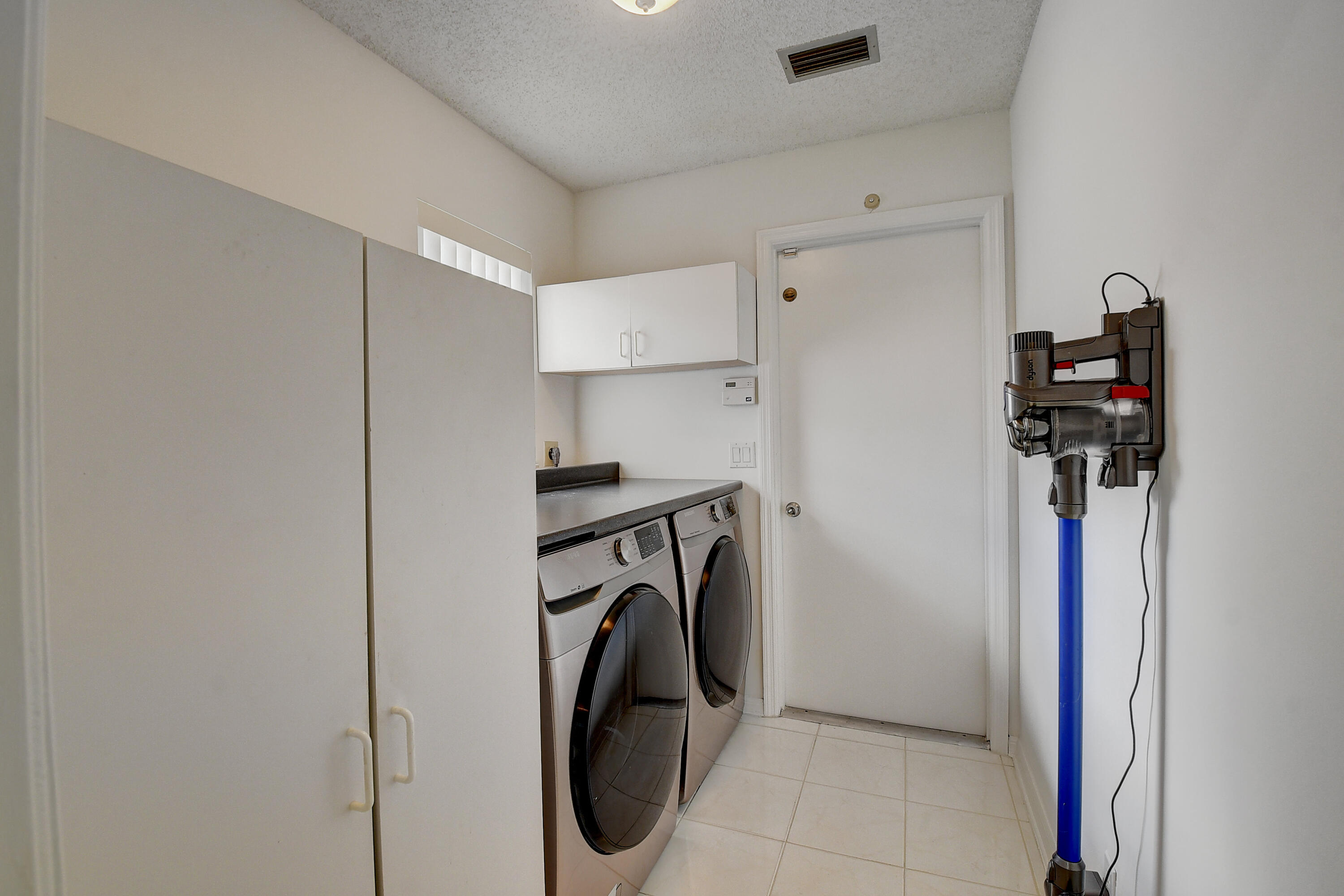 18224 181st Circle South Boca Raton, FL 33498 - Photo 22 of 44 Laundry Room