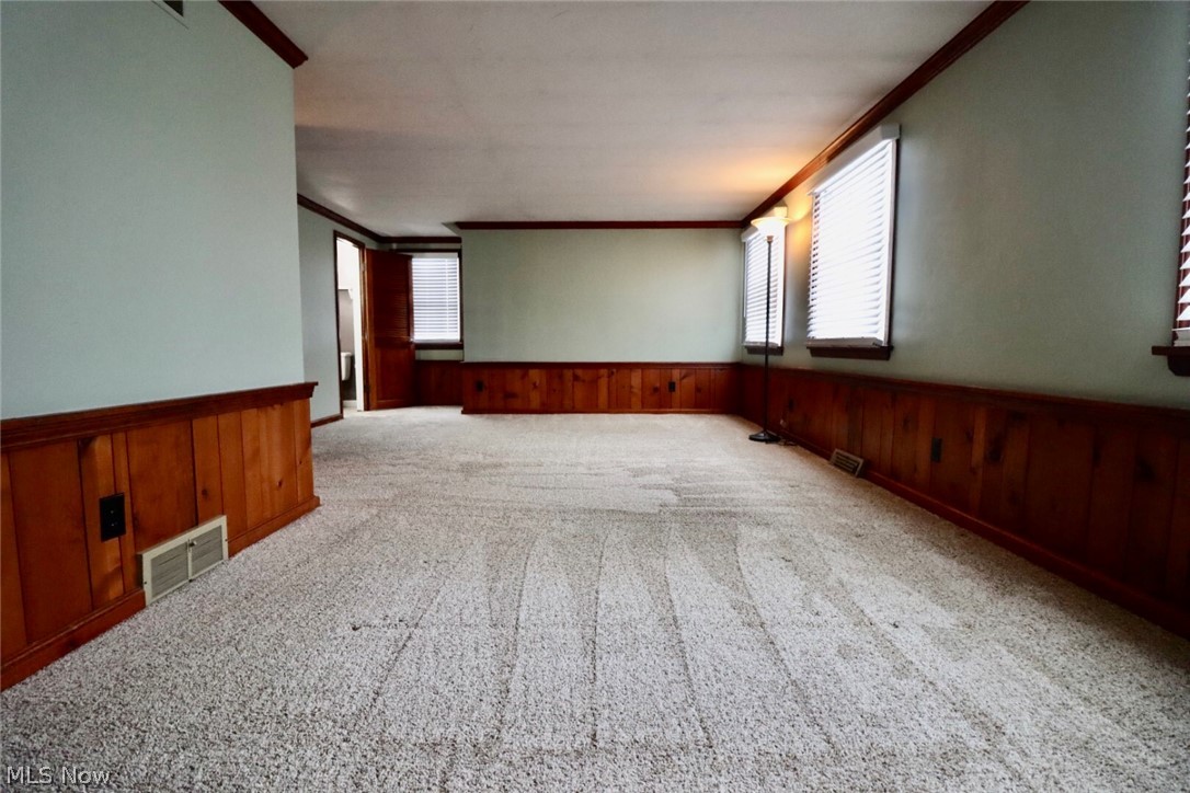 5227 Edenhurst Road Cleveland, OH 44124 - Photo 22 of 30
