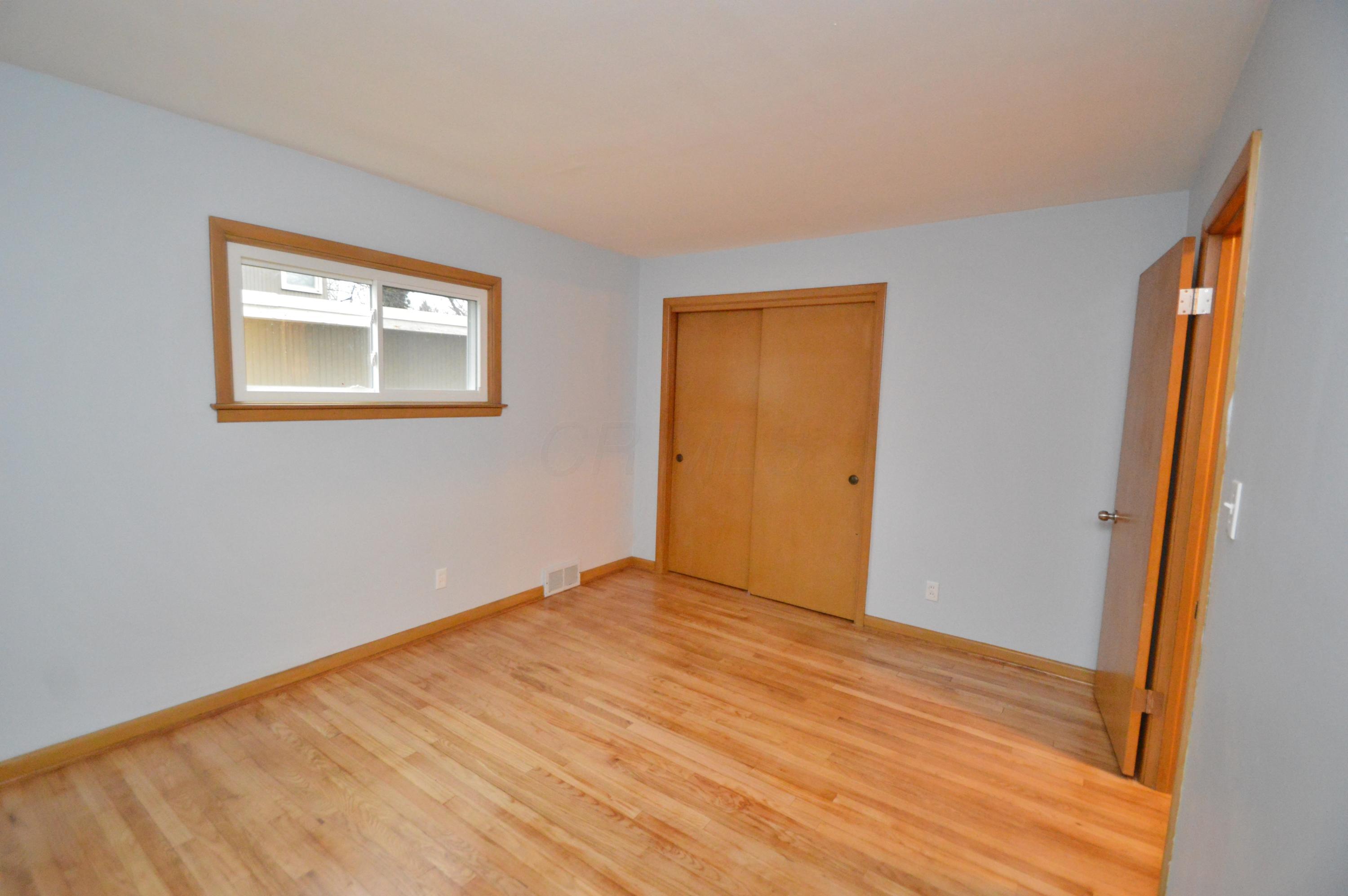 575 East Weisheimer Road Columbus, OH 43214 - Photo 14 of 44
