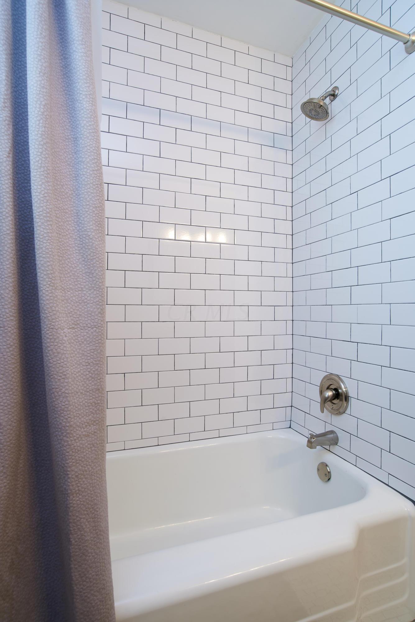 575 East Weisheimer Road Columbus, OH 43214 - Photo 18 of 44