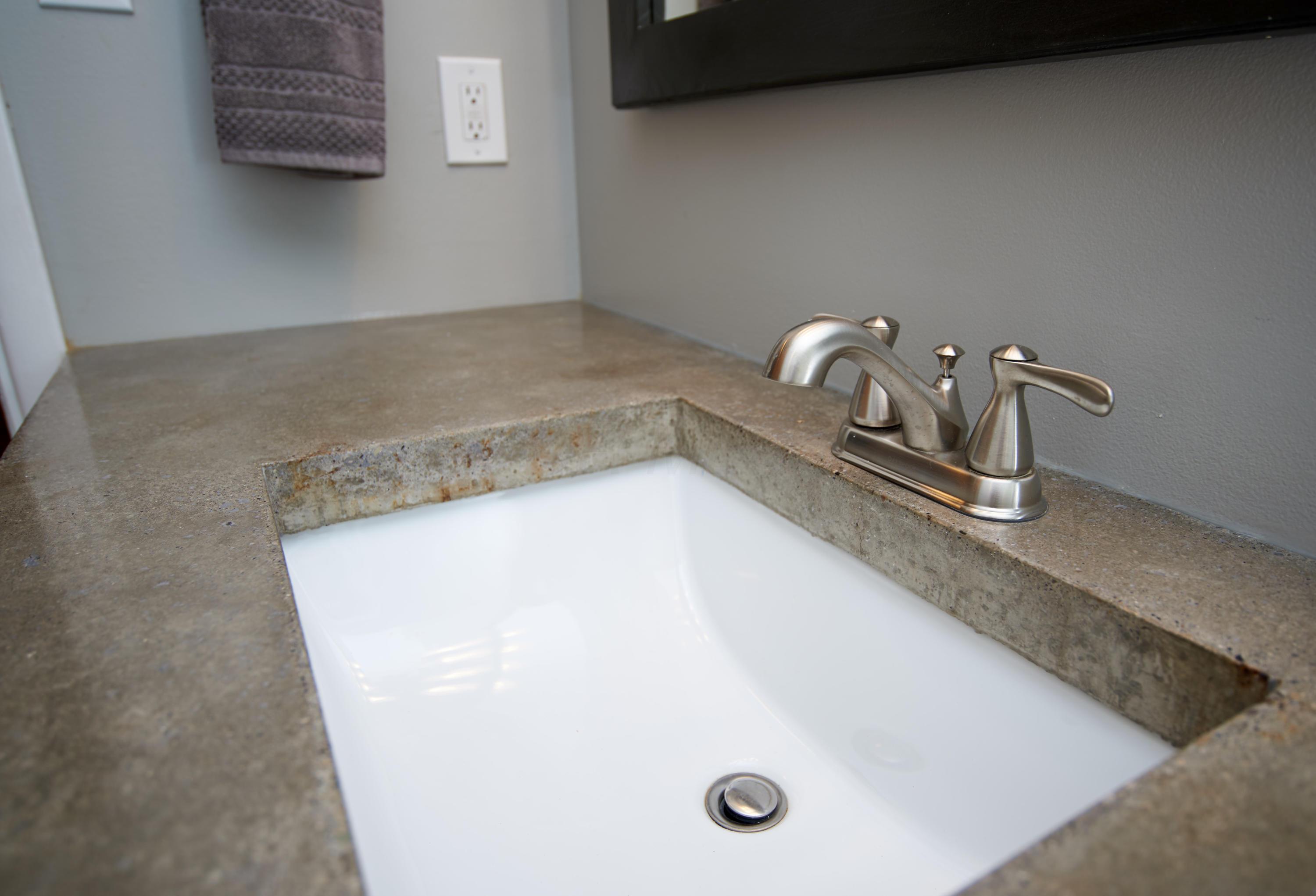 575 East Weisheimer Road Columbus, OH 43214 - Photo 19 of 44