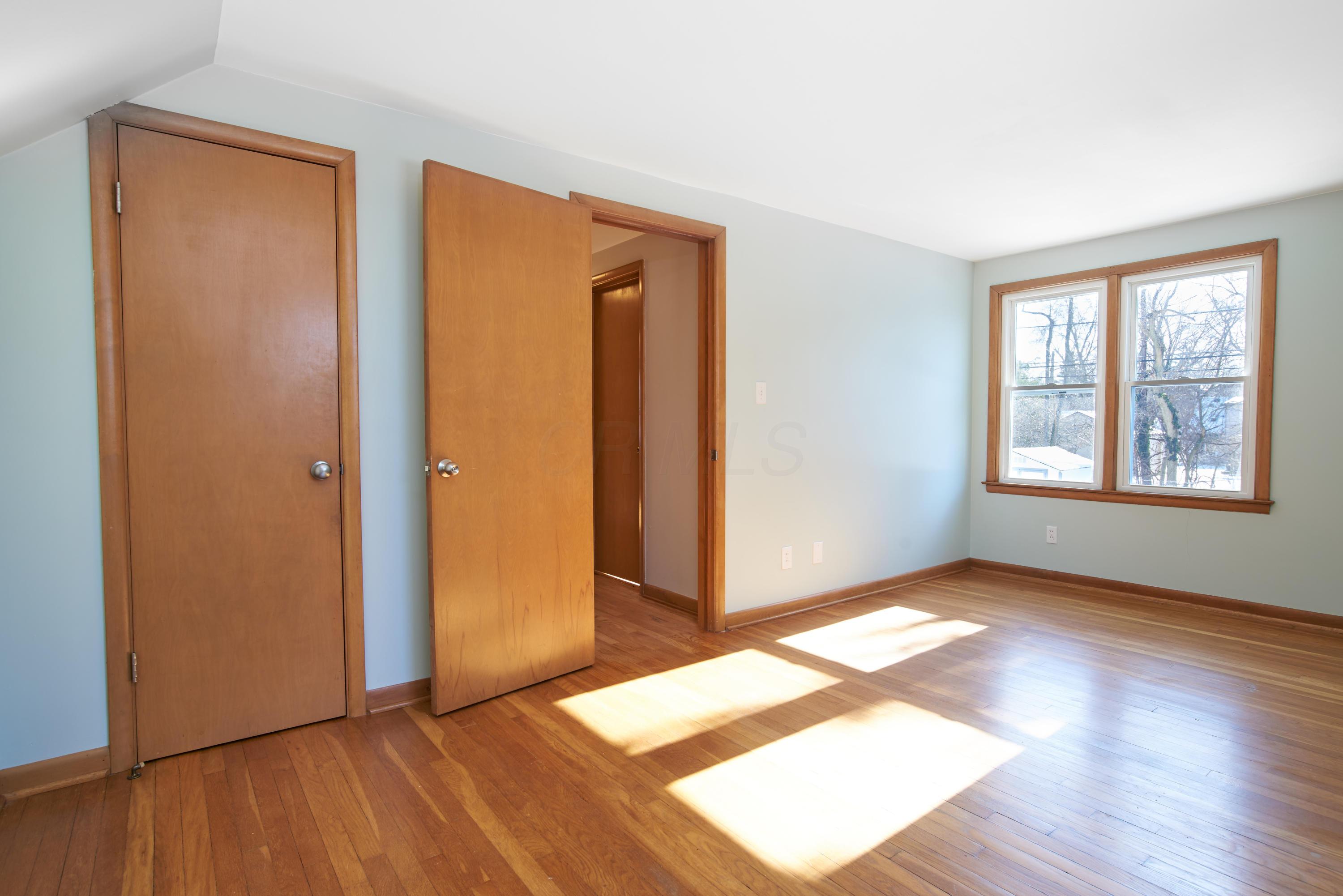 575 East Weisheimer Road Columbus, OH 43214 - Photo 22 of 44