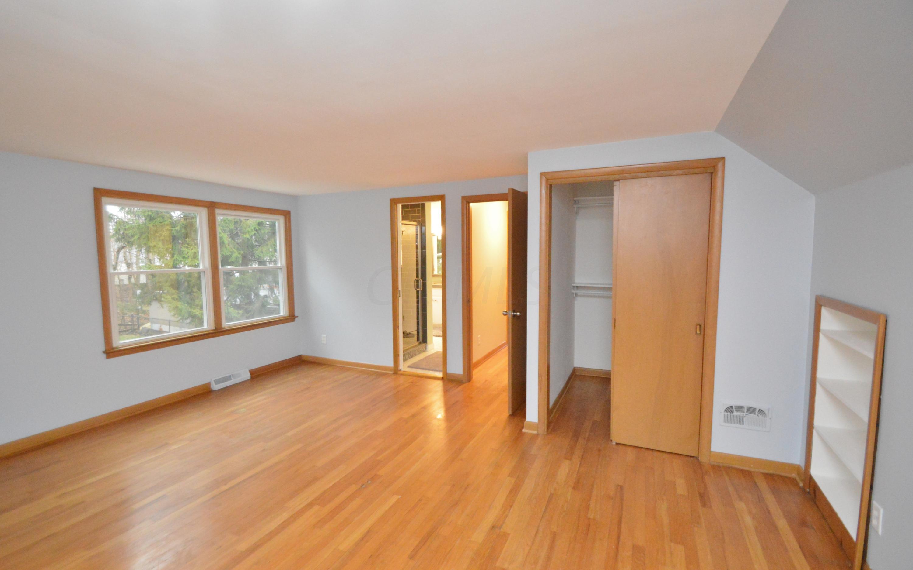 575 East Weisheimer Road Columbus, OH 43214 - Photo 24 of 44