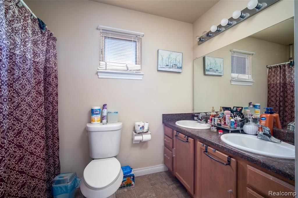 28136 Fortson Lane Inkster, MI 48141 - Photo 15 of 26