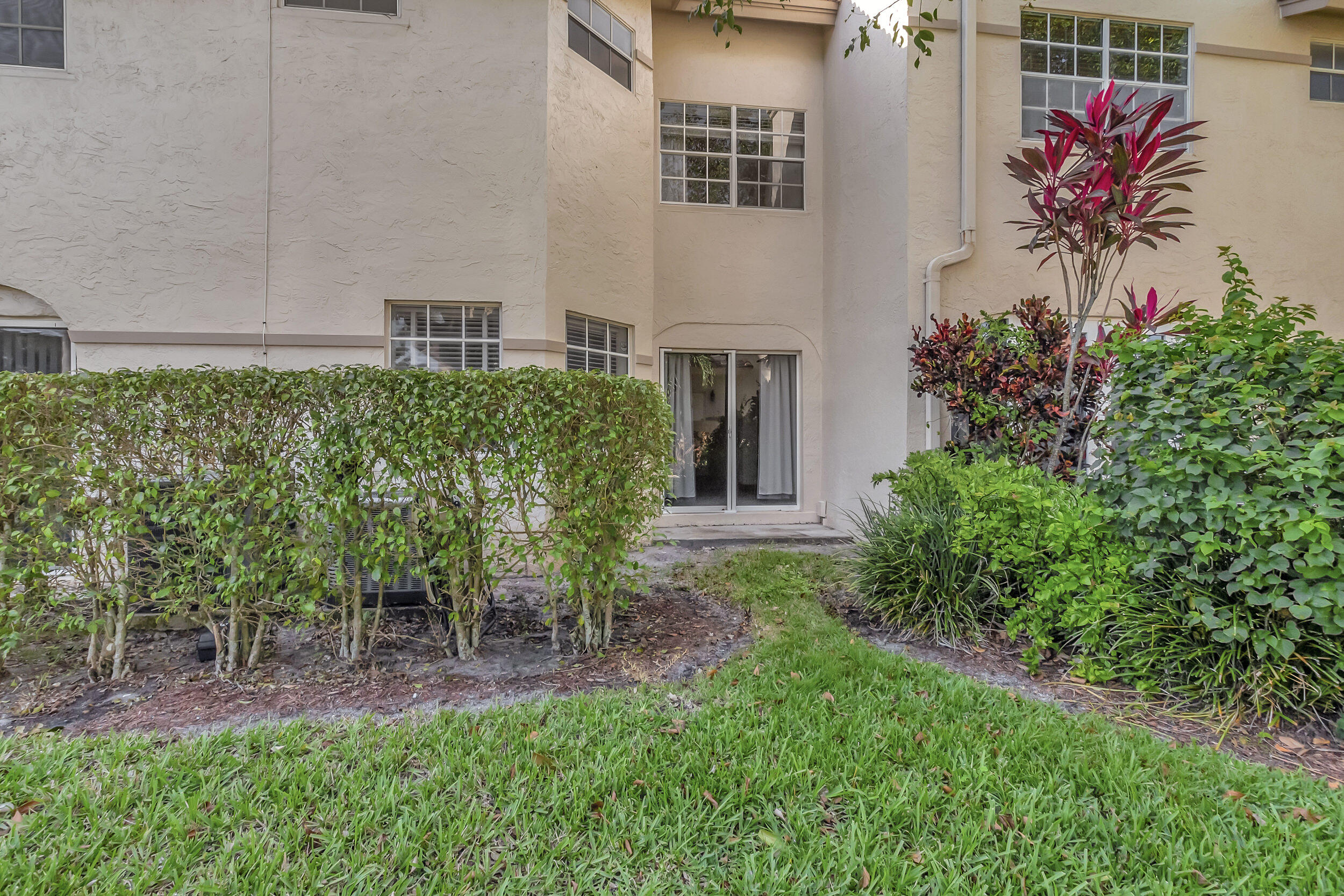 6627 Via Regina Boca Raton, FL 33433 - Photo 39 of 59 Outdoors 1