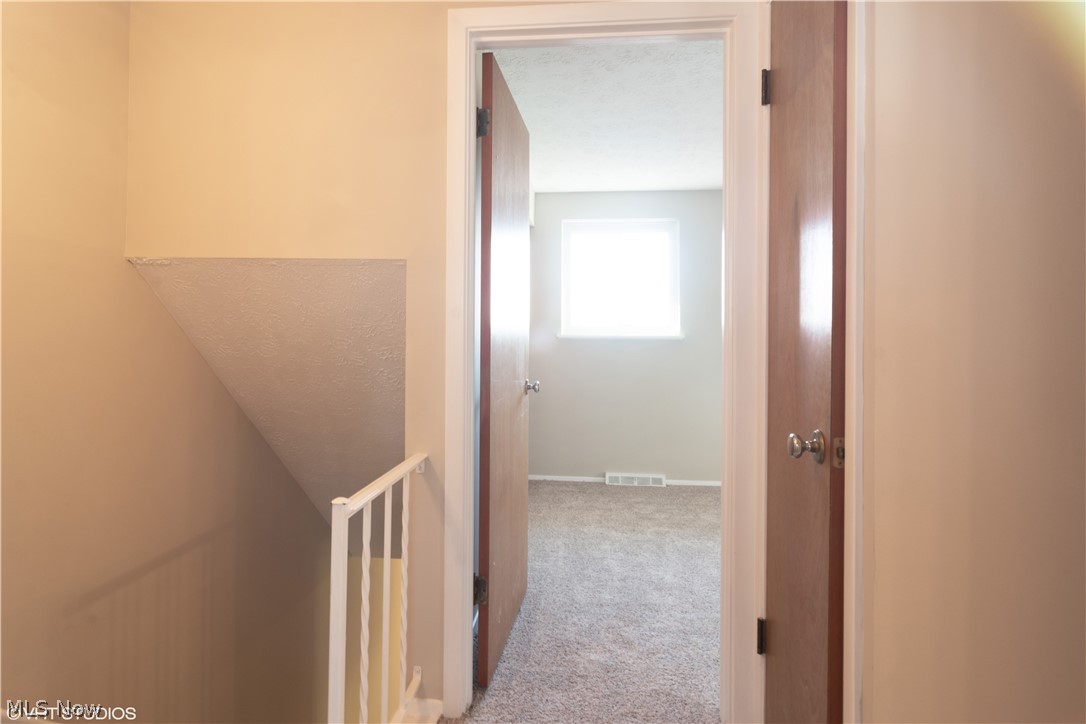 8951 West Ridge Road, Unit D Elyria, OH 44035 - Photo 18 of 25 Gallery Image 18