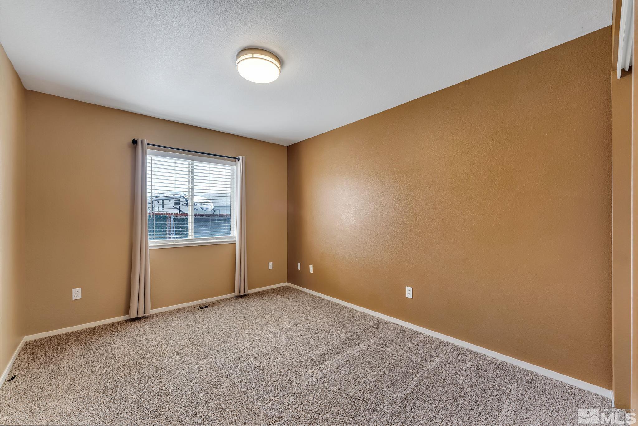 17635 Georgetown Court Reno, NV 89508 - Photo 19 of 38 Photo 19