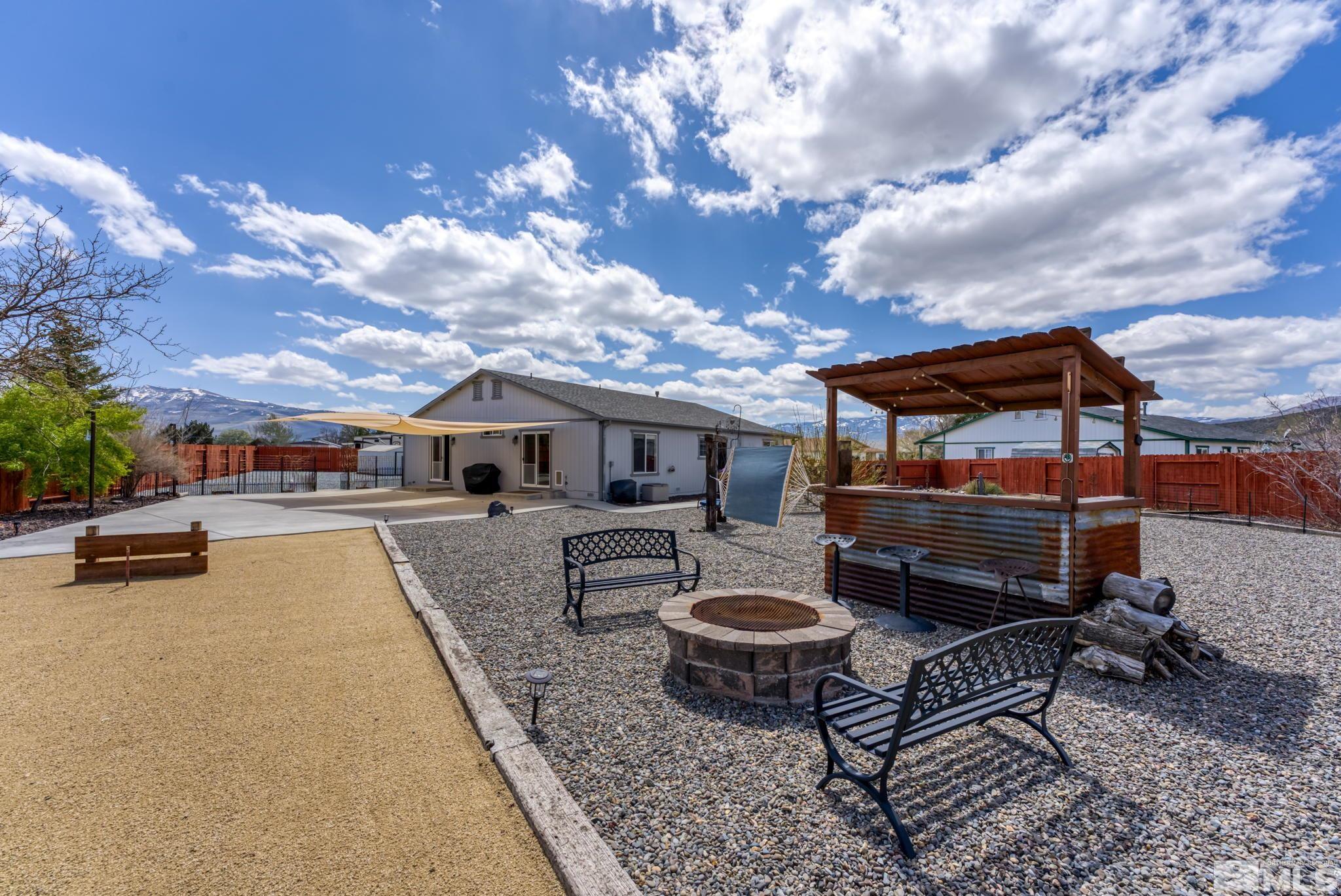 17635 Georgetown Court Reno, NV 89508 - Photo 25 of 38 Photo 26