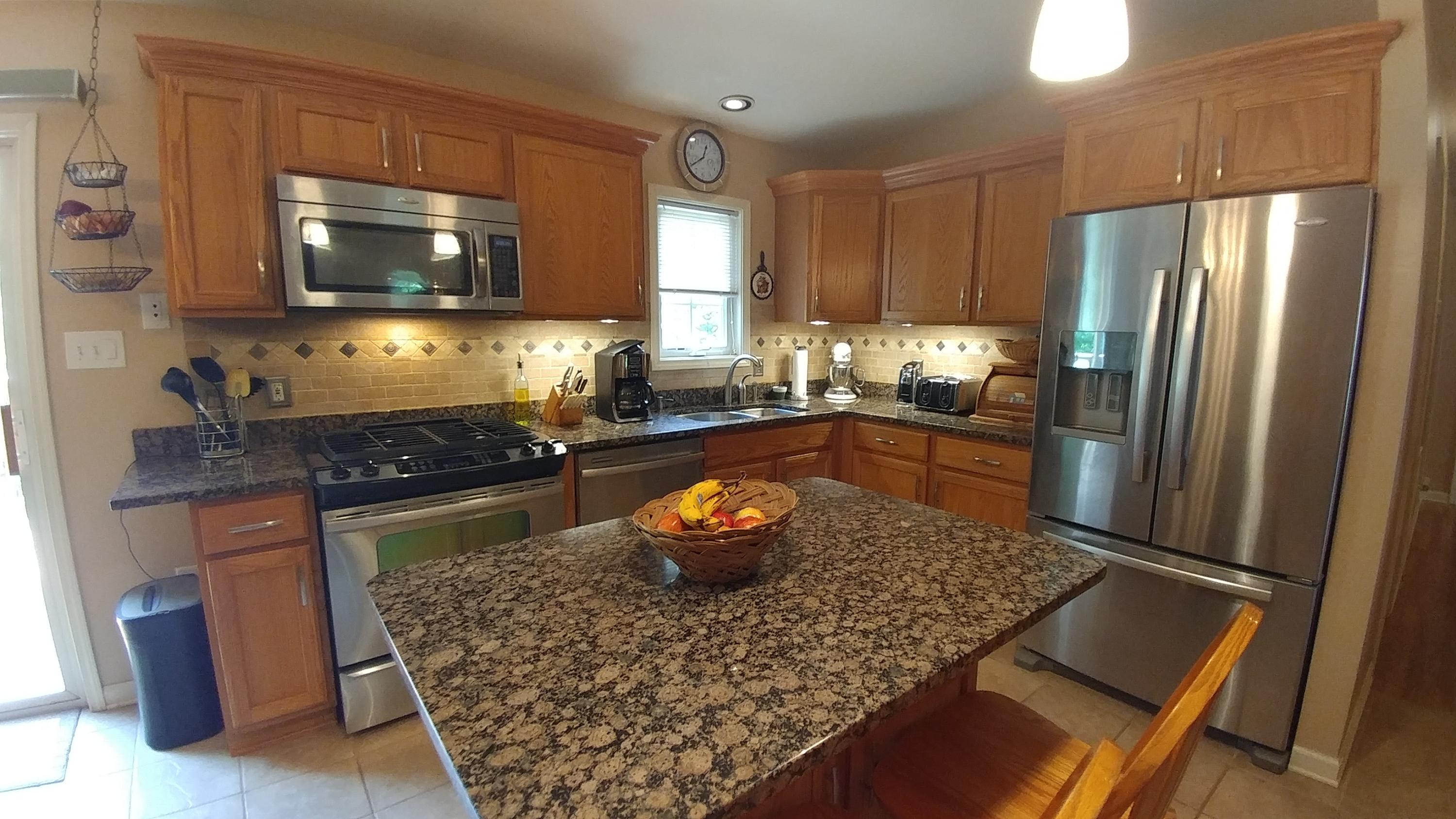 3997 Diamond Hill Road Moneta, VA 24121 - Photo 25 of 42 kitchen